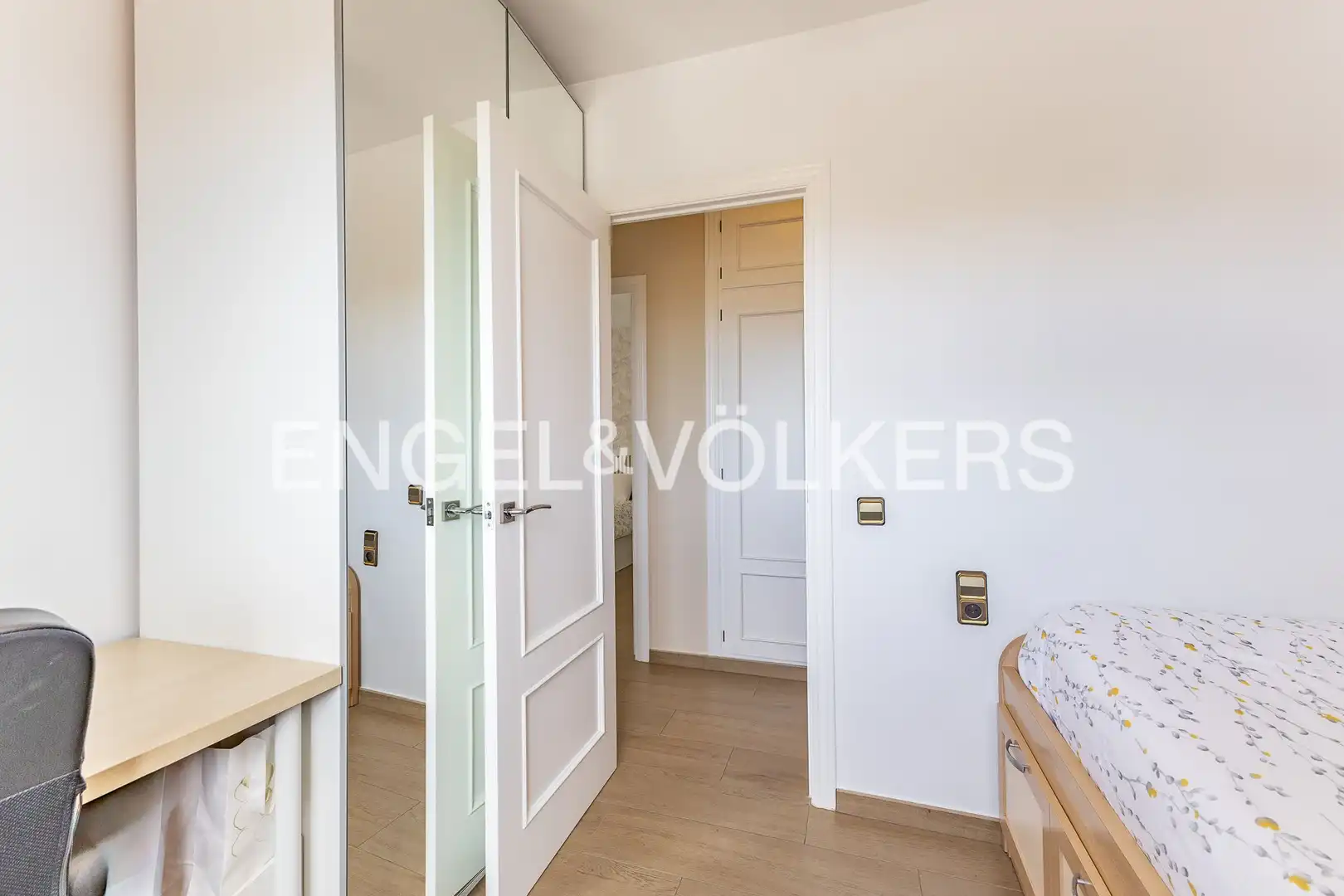 Habitación de Ático en venta en Mataró con Aire acondicionado, Calefacción y Parquet