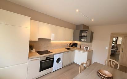 Kitchen of Flat for sale in Donostia - San Sebastián   with Balcony