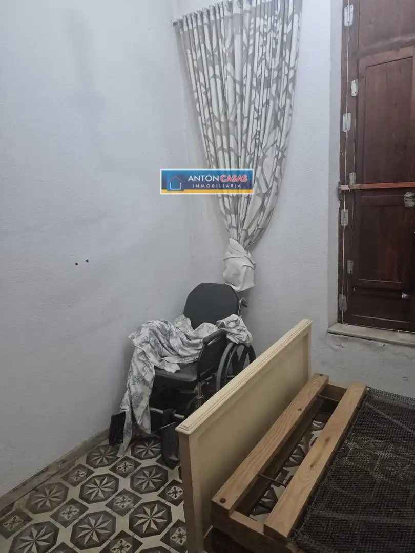 Habitación de Planta baja en venta en Novelda con Amueblado