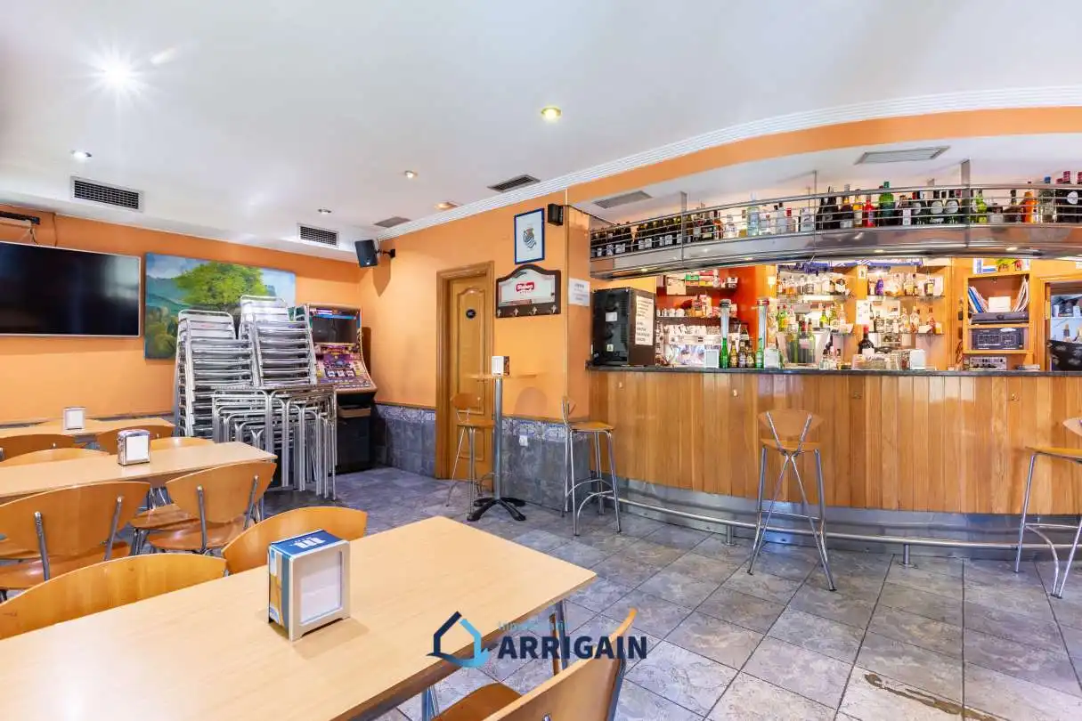Local comercial en venda a Baratzategui 1