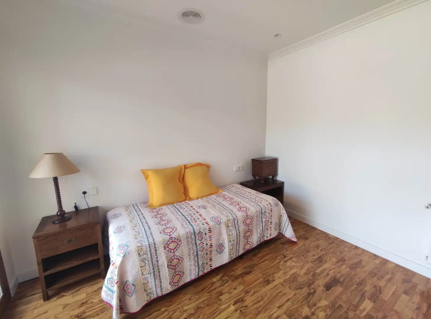 Dormitori de Casa o xalet en venda en Elche / Elx amb Aire condicionat, Calefacció i Jardí privat
