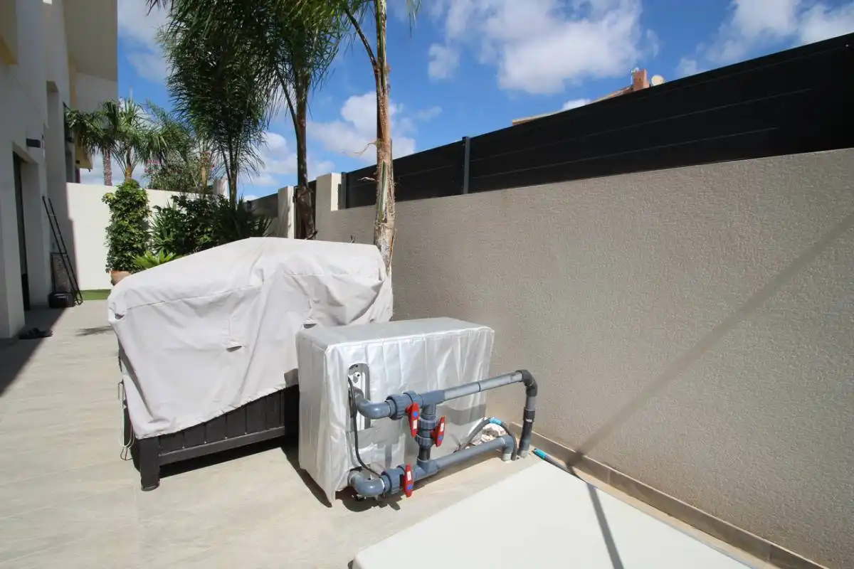 Villa avec piscine à vendre à Av. CircunvalaciÃ³n, imagen 12