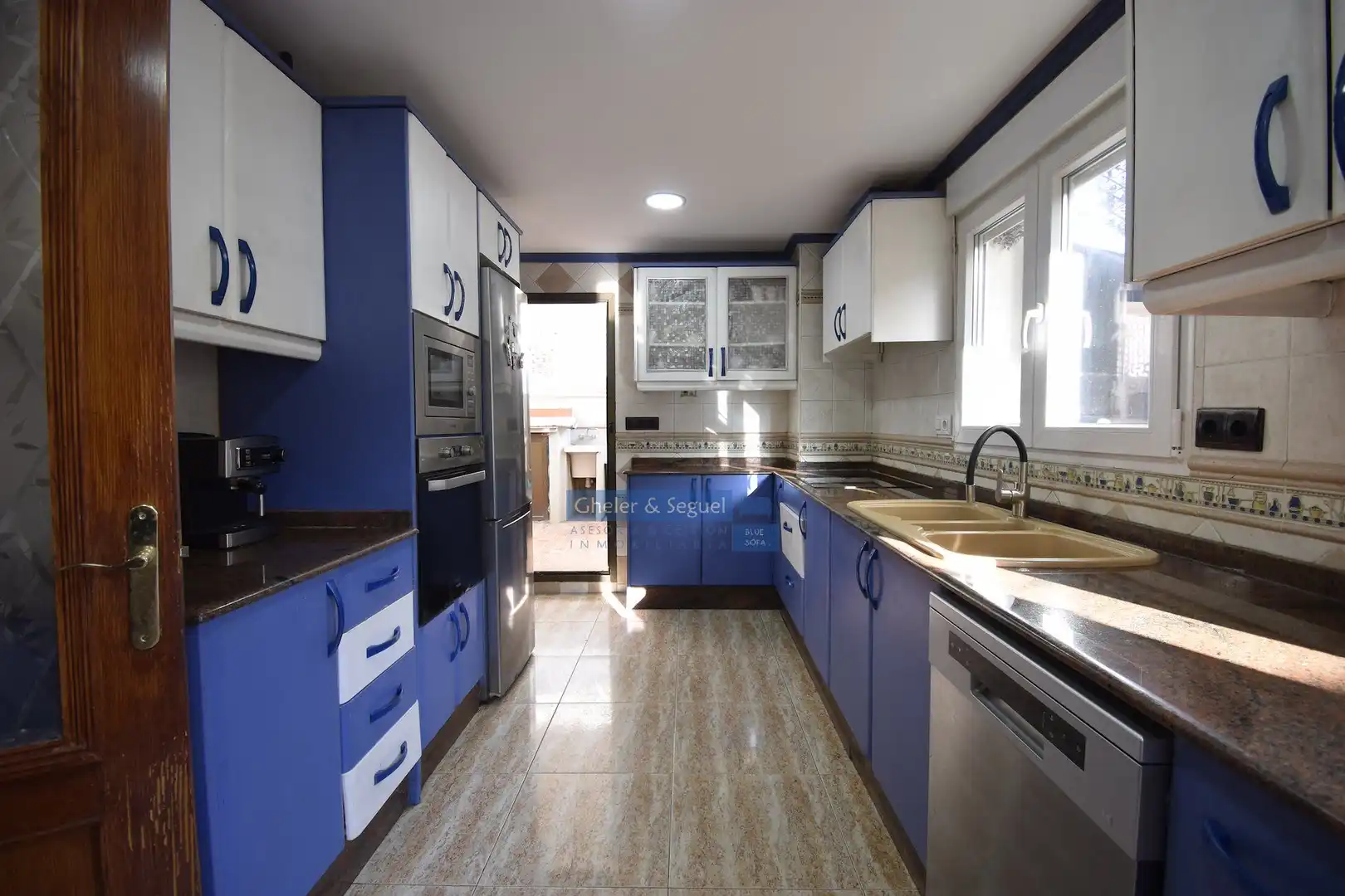 Cocina de Dúplex en venta en Sagunto / Sagunt con Terraza y Balcón