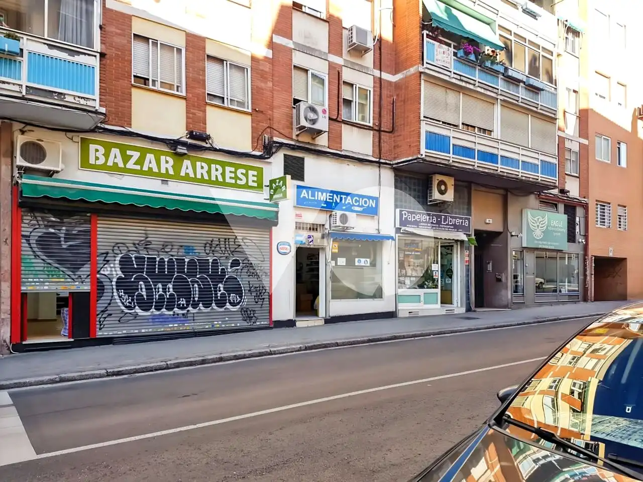 Local en venda en Madrid amb Aire condicionat