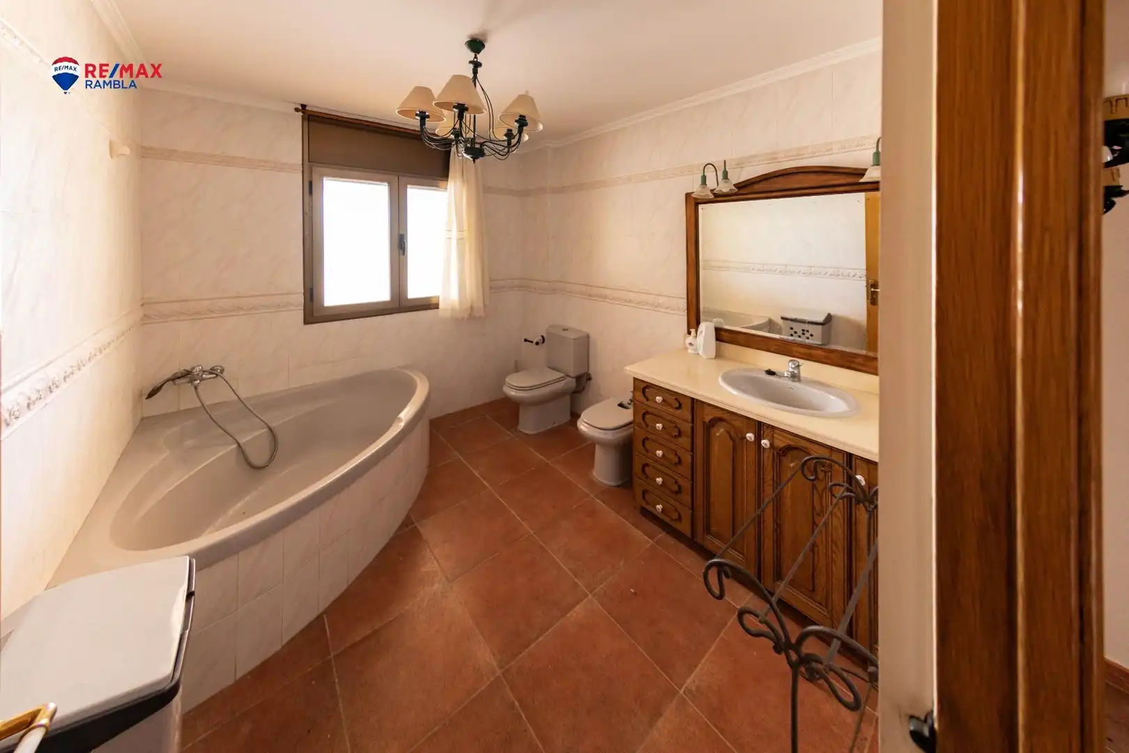 Bathroom of Houses for sale in Valls