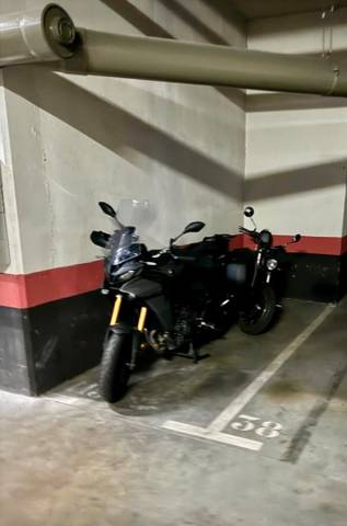 Garaje en Alquiler en Calle del Comercio en Pacífico