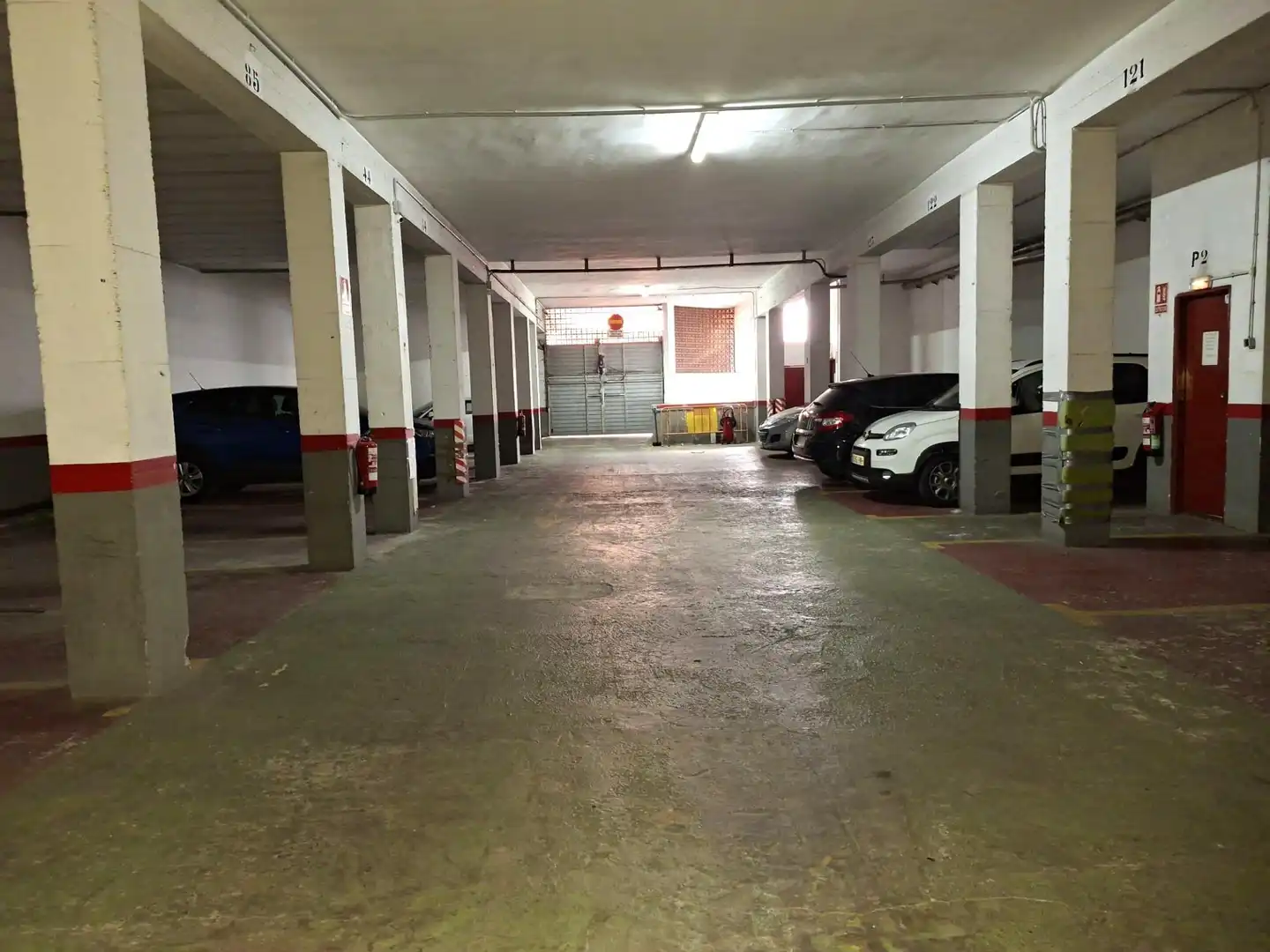 Aparcament de Garatge en venda en L'Hospitalet de Llobregat