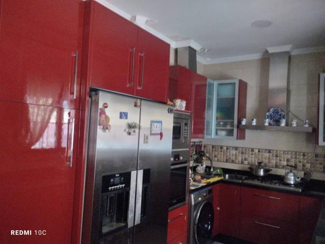 Casa-chalet en Venta en La Victoria