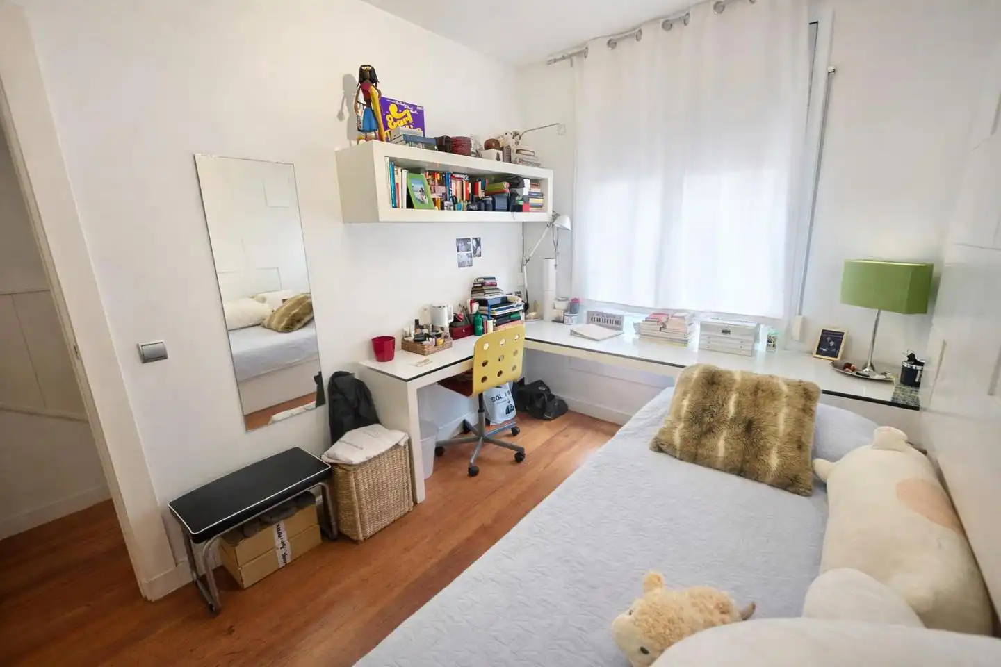 Dormitori de Edifici en venda en Cornellà de Llobregat