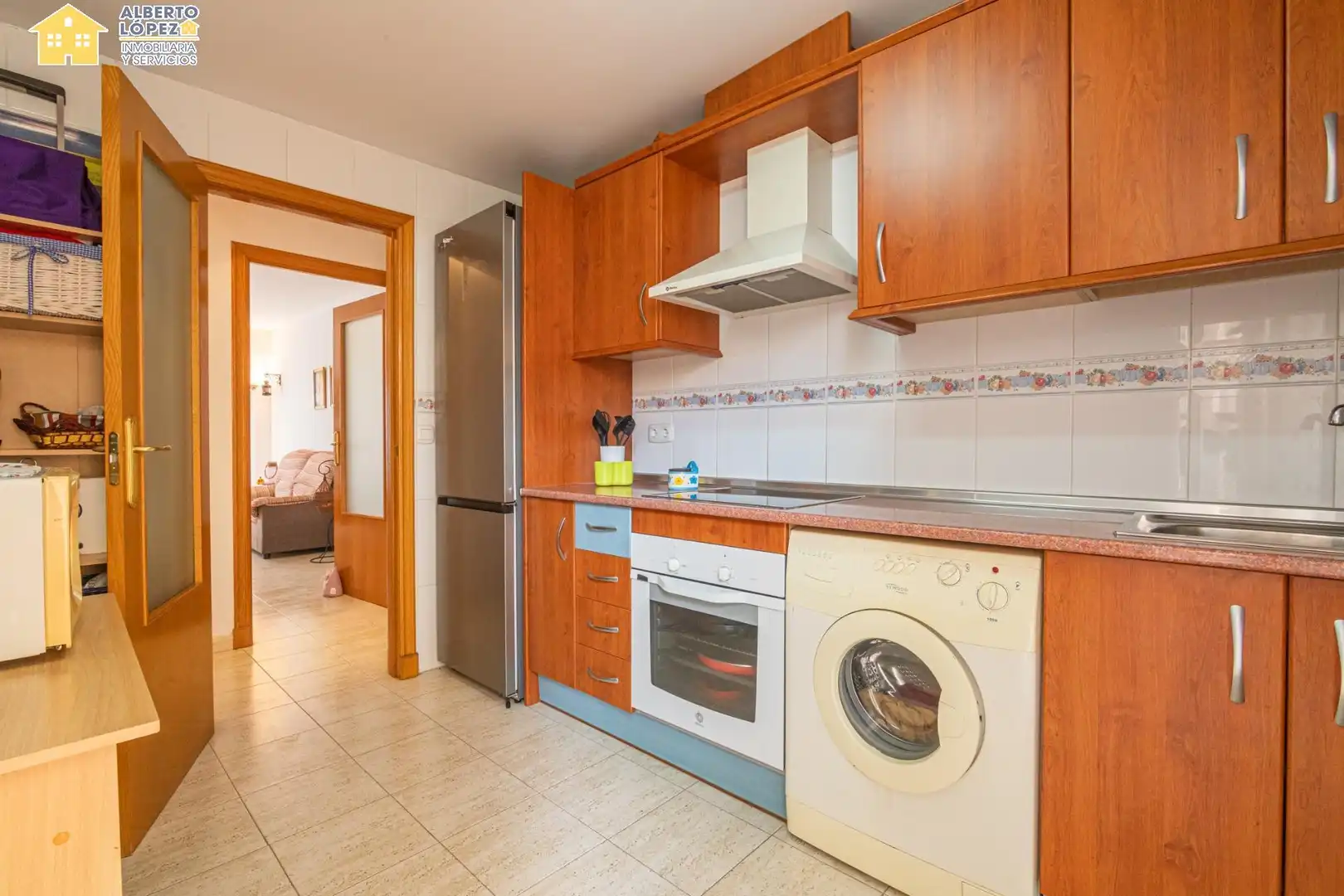Kitchen of Apartments for sale in Elche / Elx  with Balcony