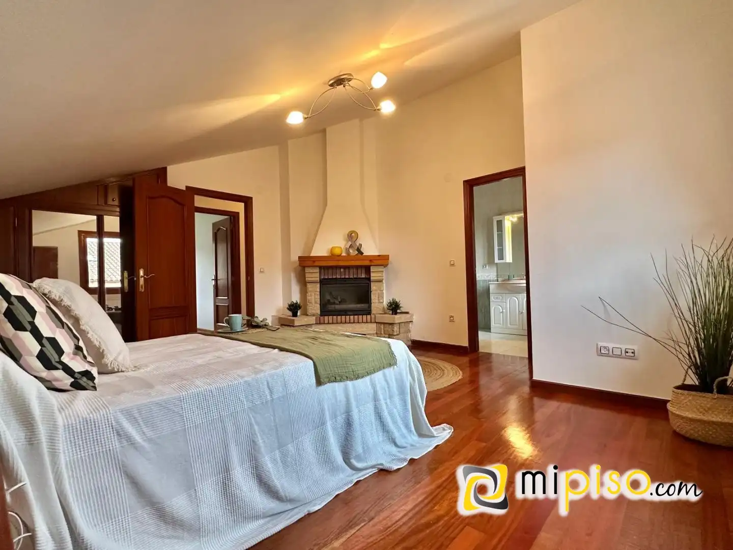Habitación de Casa o chalet en venta en Voto con Calefacción