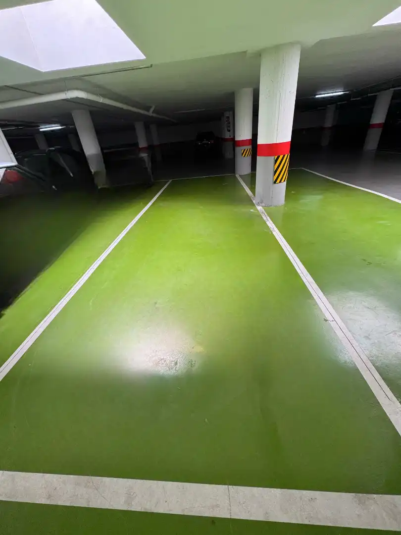 Parking de Piso en venta en  Logroño con Calefacción, Parquet y Terraza