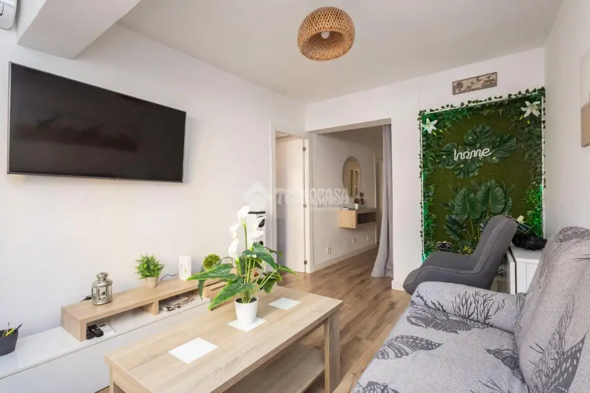 Flat for sale in Ciudad Jardín - Tagarete - El Zapillo