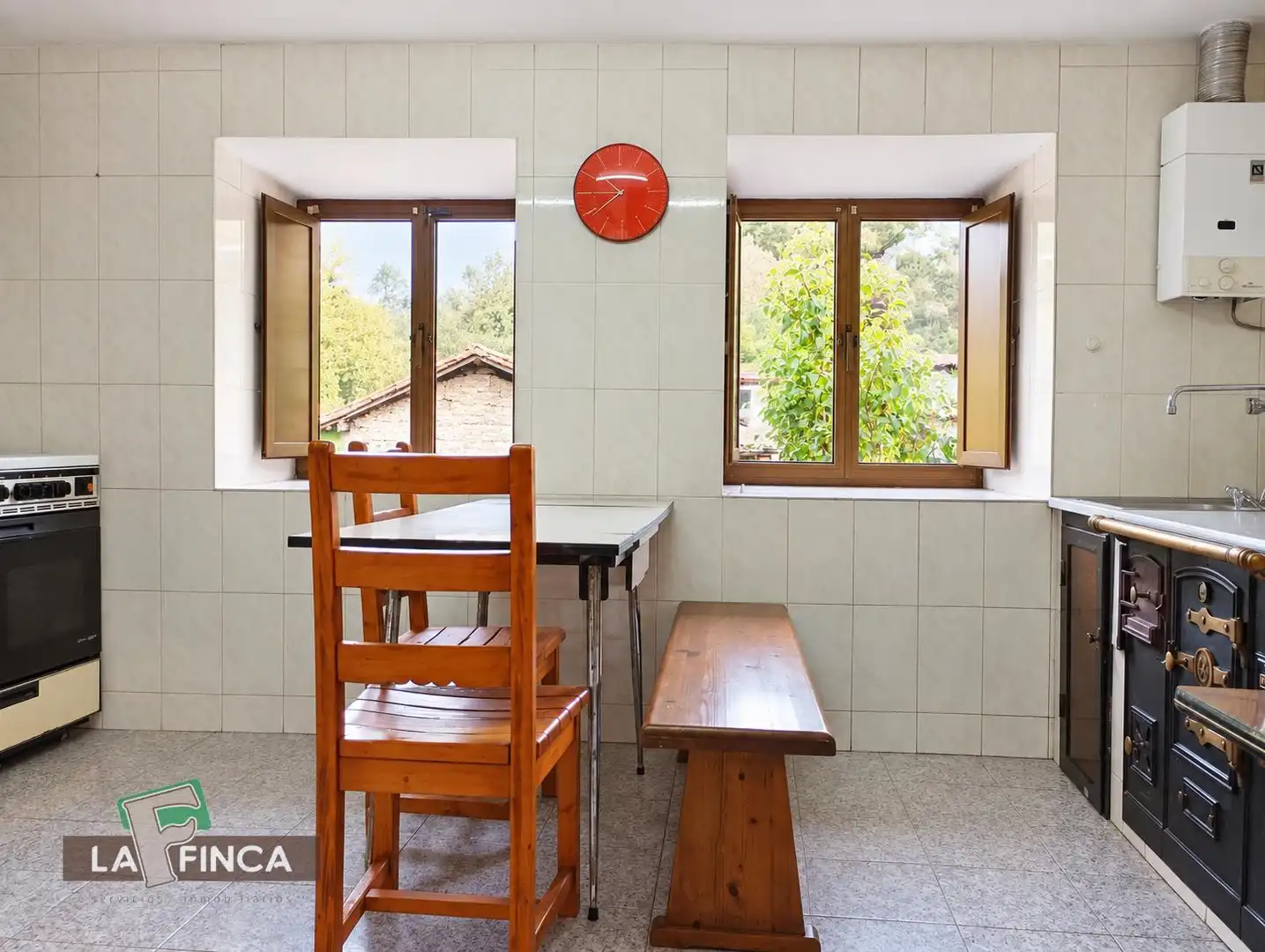 Kitchen of Detached homes for sale in Teverga, Asturias