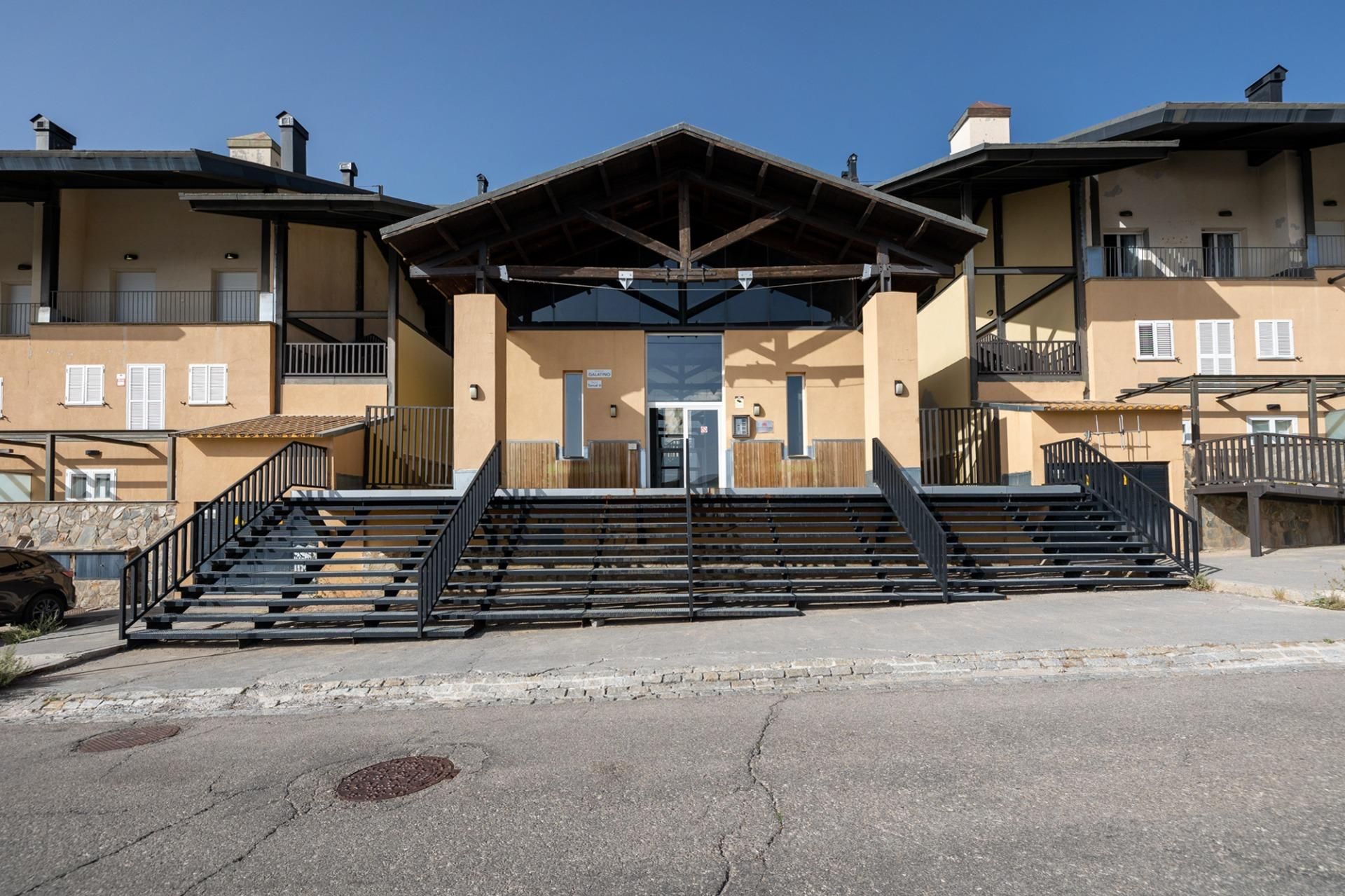 Exterior view of Apartment for sale in Sierra Nevada  with Heating, Terrace and Storage room