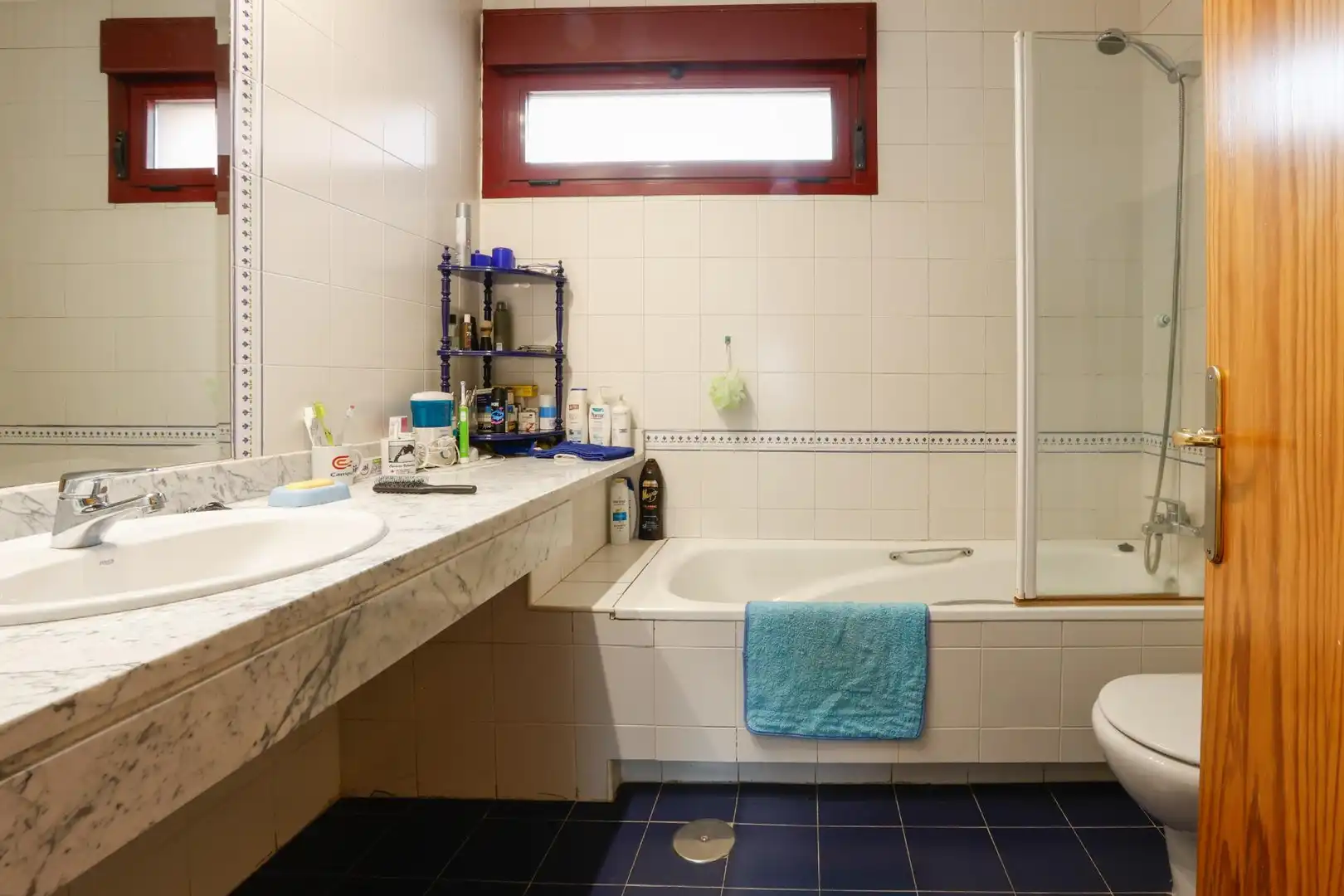 Baño de Casa o chalet en venta en Valdemoro con Calefacción, Jardín privado y Terraza