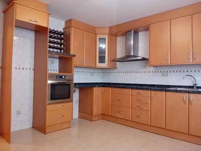 Kitchen of Single-family semi-detached for sale in Manresa  with Air Conditioner, Heating and Terrace