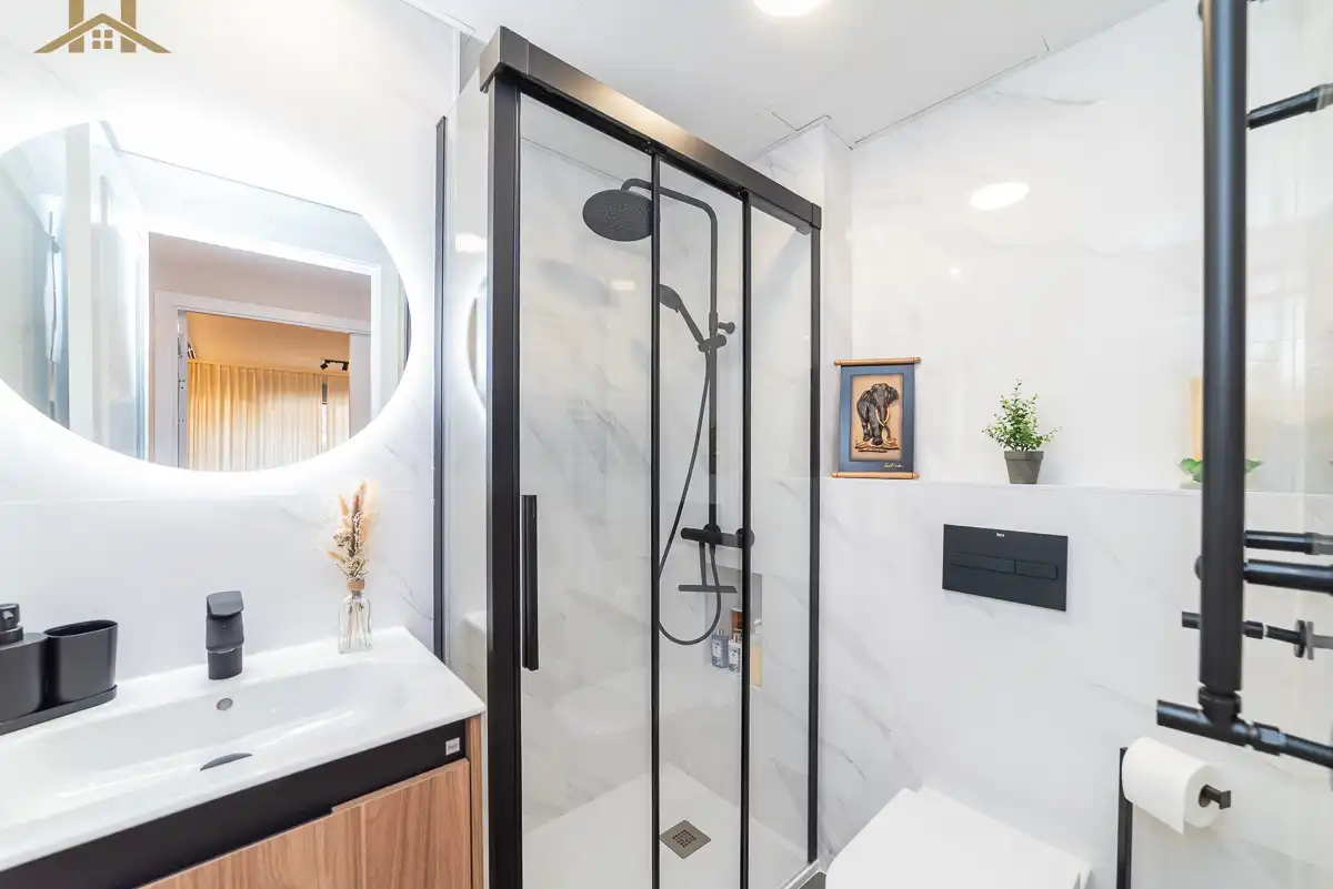 Baño de Ático en venta en Alcorcón con Aire acondicionado, Calefacción y Terraza