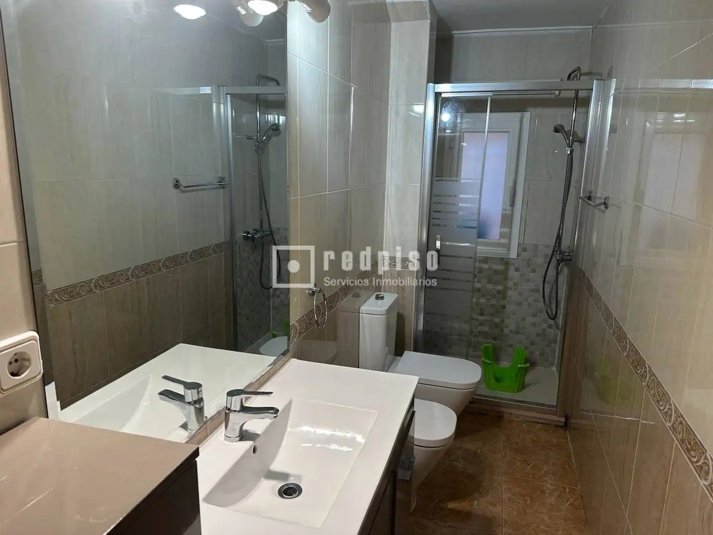 Baño de Piso en venta en Madrid con Aire acondicionado, Calefacción y Terraza