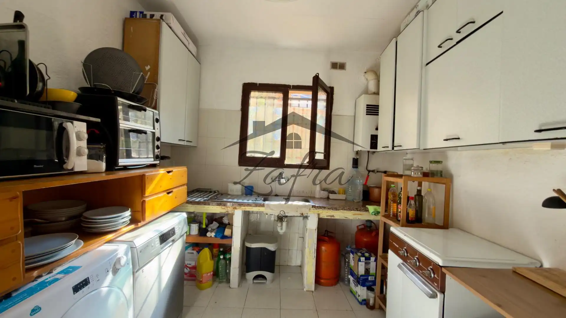 Cuina de Casa o xalet en venda en Tordera amb Aire condicionat, Jardí privat i Terrassa