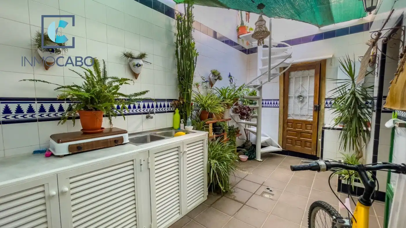 Cuina de Casa o xalet en venda en Cartagena amb Terrassa i Moblat
