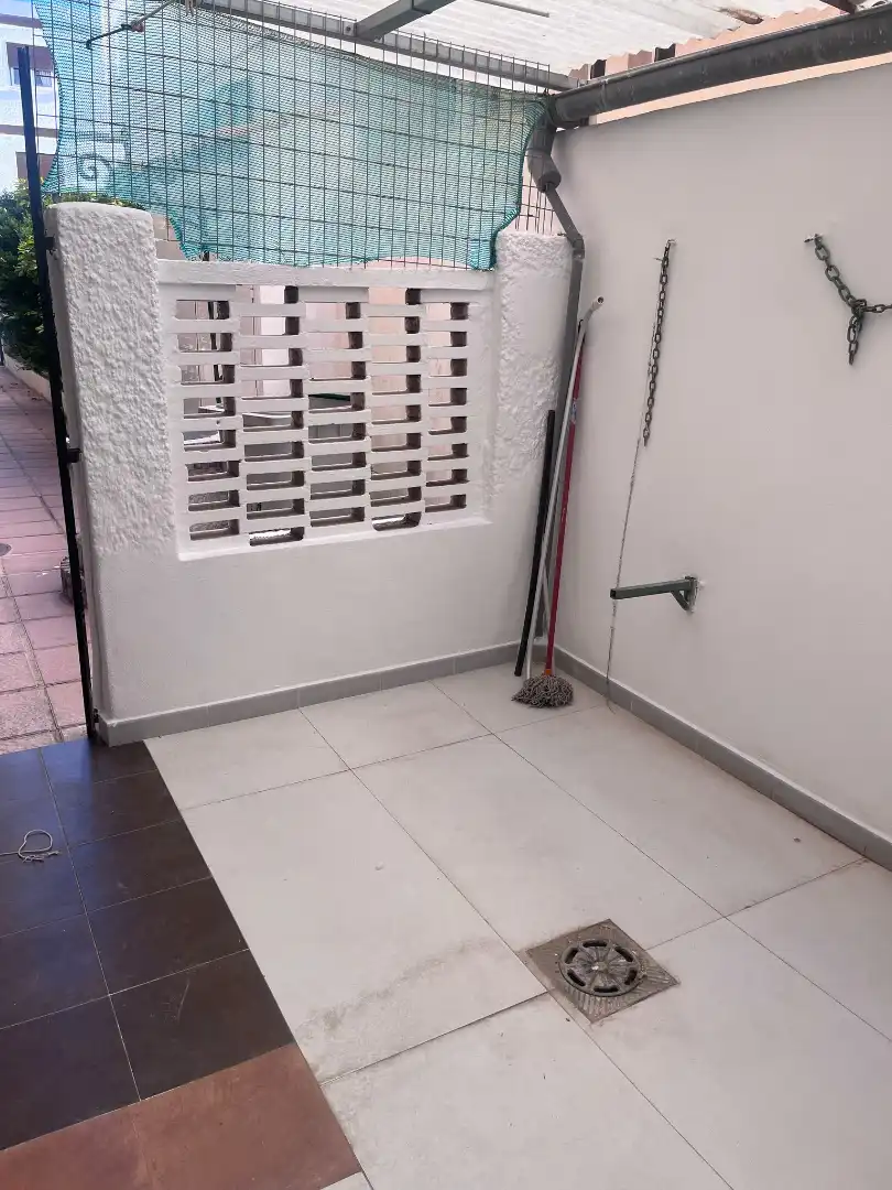 Business premises for sale in Calle Bikini 37, imagen 9