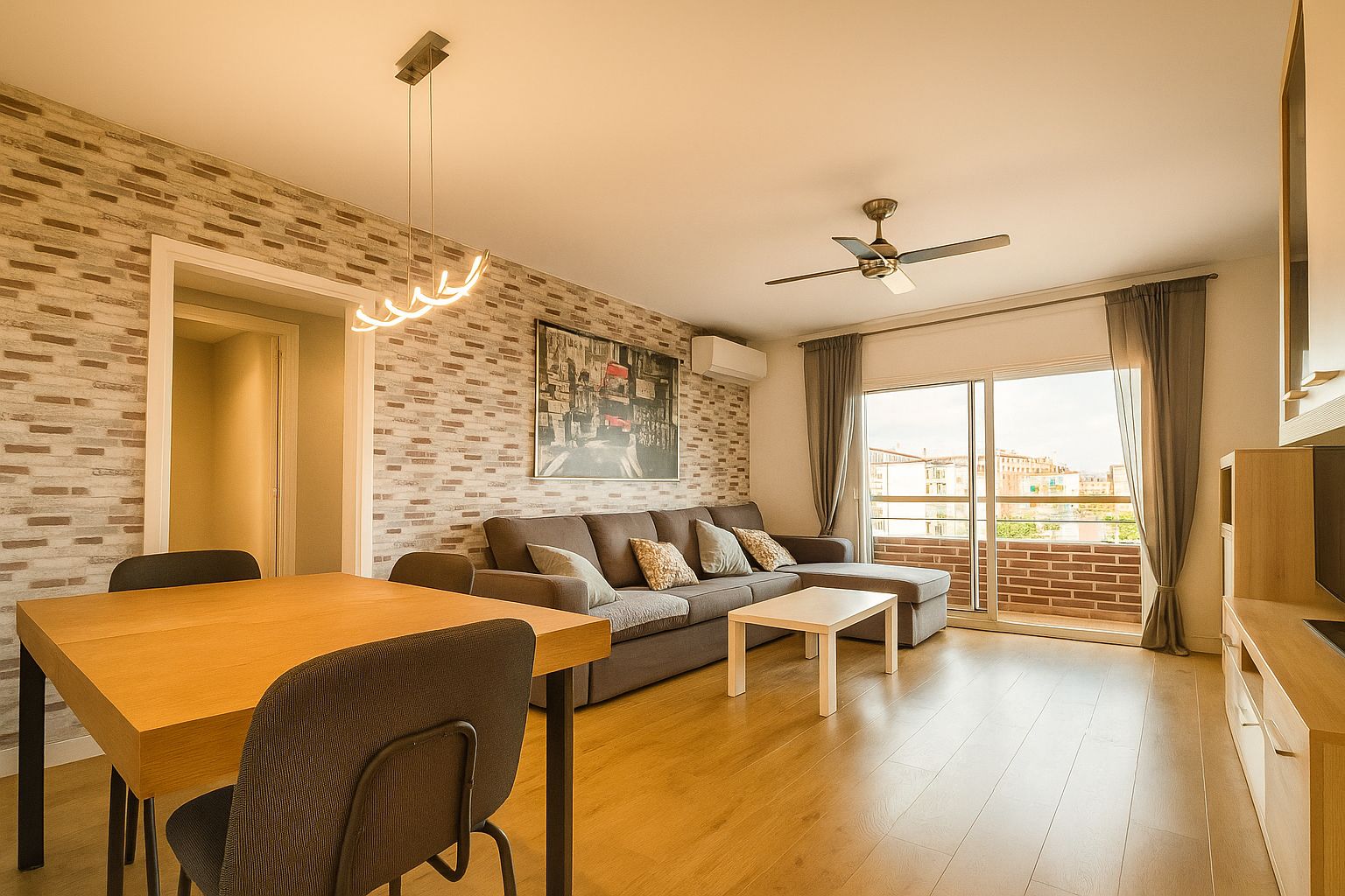 Sala d'estar de Pis en venda en Mataró amb Aire condicionat, Calefacció i Parquet