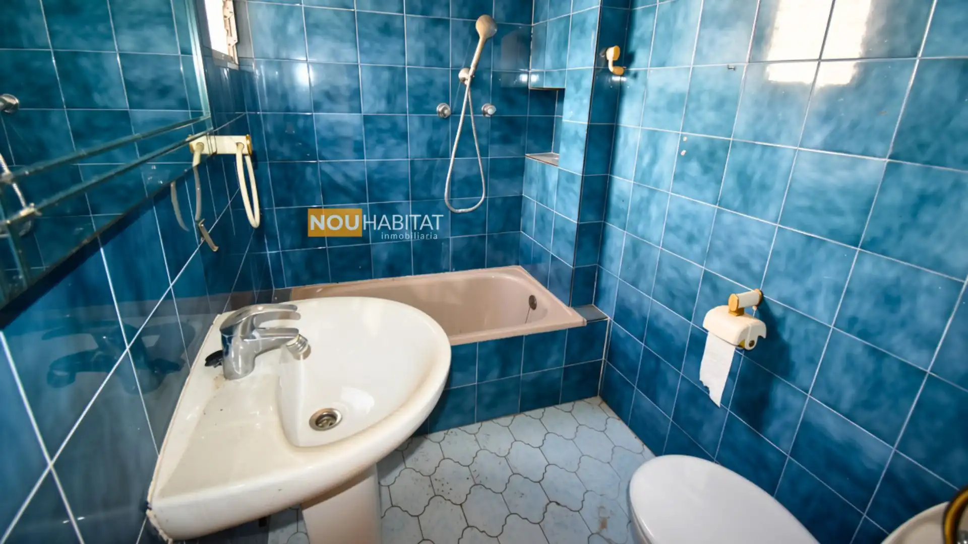 Baño de Casa o chalet en venta en Montserrat con Terraza y Trastero