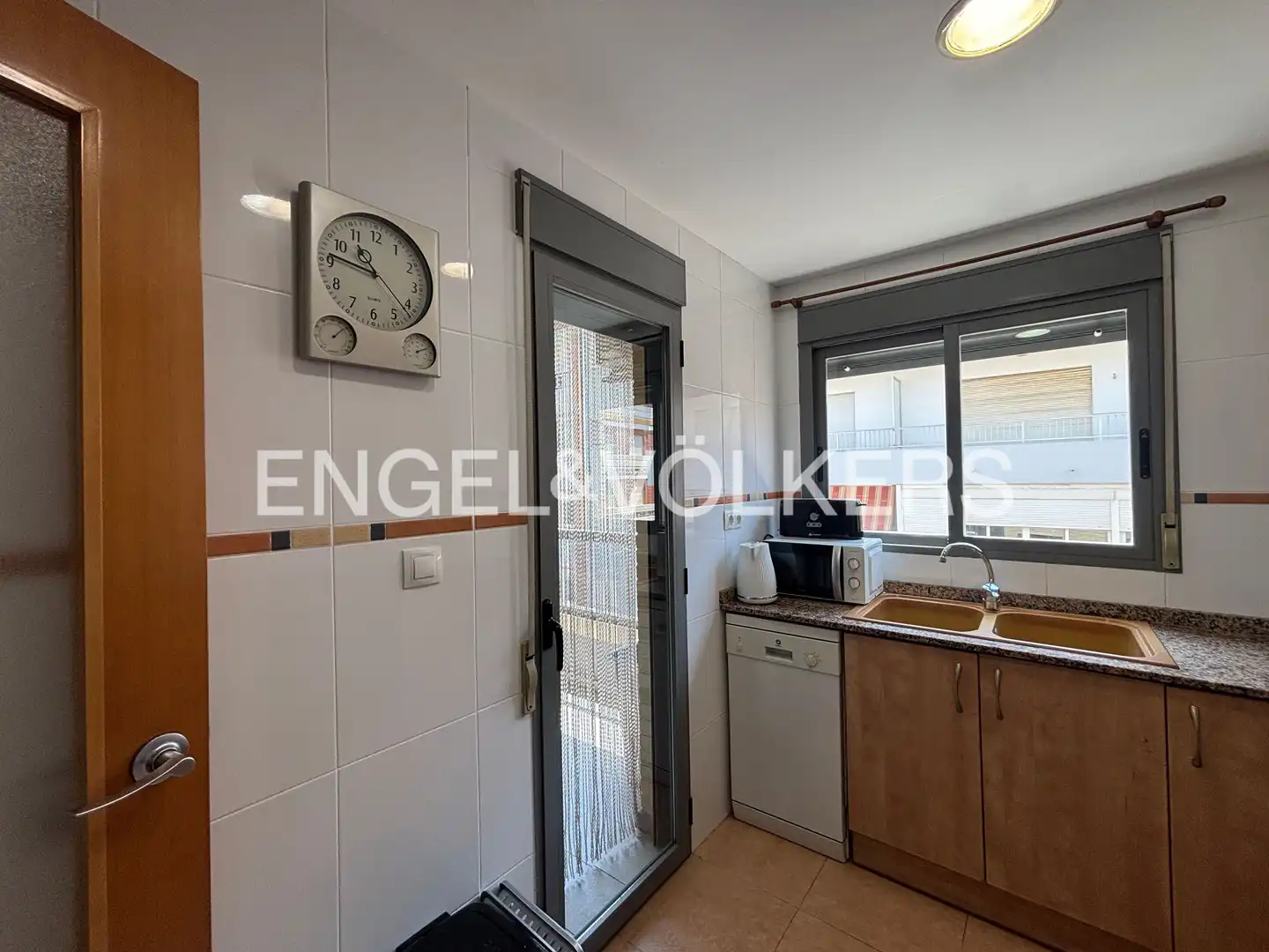 Küche von Wohnung zur Miete in Sagunto / Sagunt mit Klimaanlage, Heizung und Möbliert