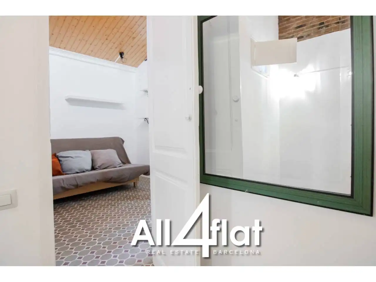 Terrasse von Wohnung zur Miete in L'Hospitalet de Llobregat mit Klimaanlage, Privatgarten und Möbliert