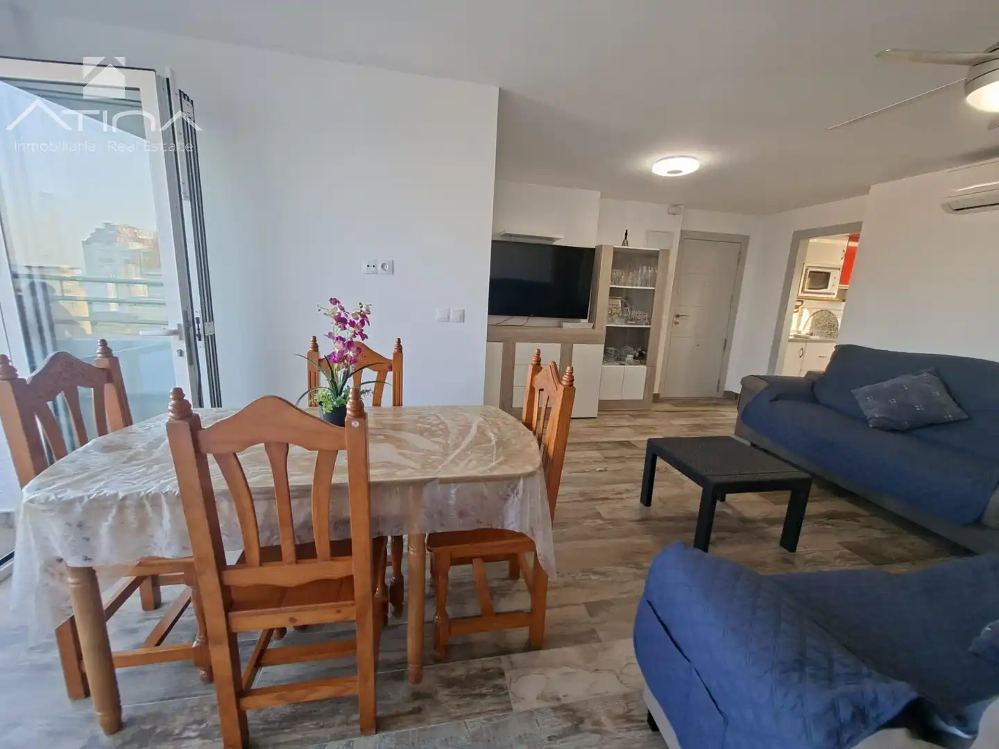 Wohnzimmer von Wohnungen zum Verkauf in Gandia mit Klimaanlage, Heizung und Privatgarten