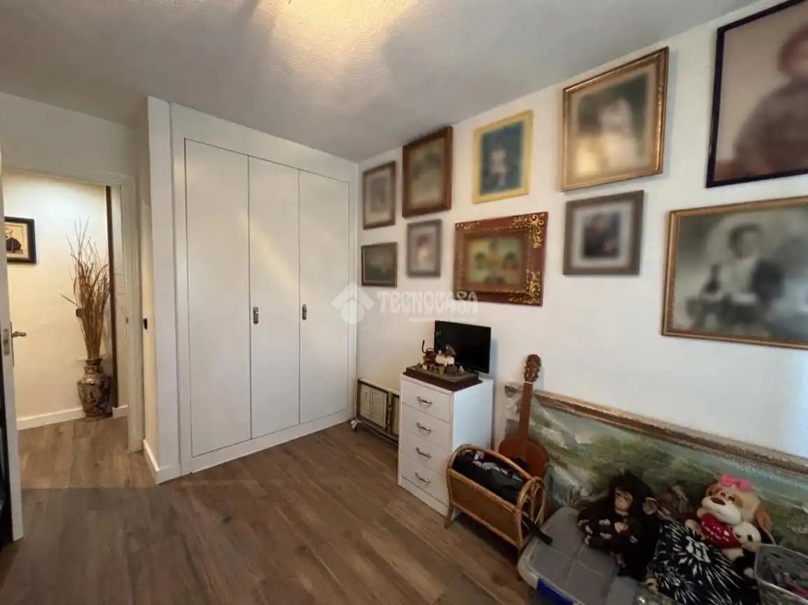 Piso con ascensor en venta en Base Aérea, imagen 12
