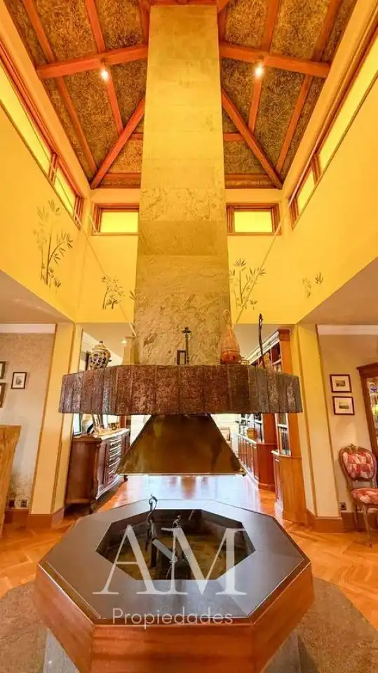 Casa o xalet en venda en Vigo  amb Calefacció, Jardí privat i Terrassa