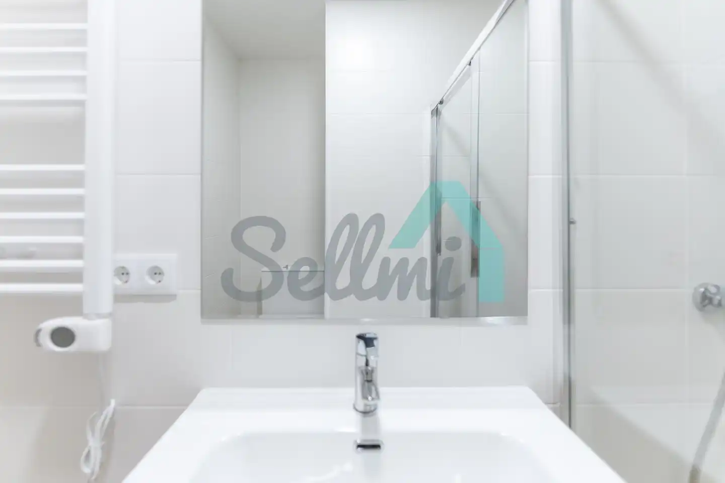 Baño de Piso en venta en Gijón  con Calefacción