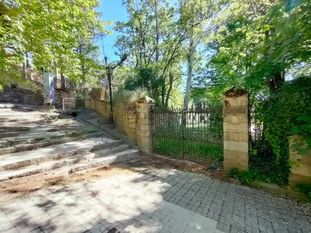 Wohnbaugrundstück zum Verkauf in Calle Dr. J Glez Villasante, imagen 17
