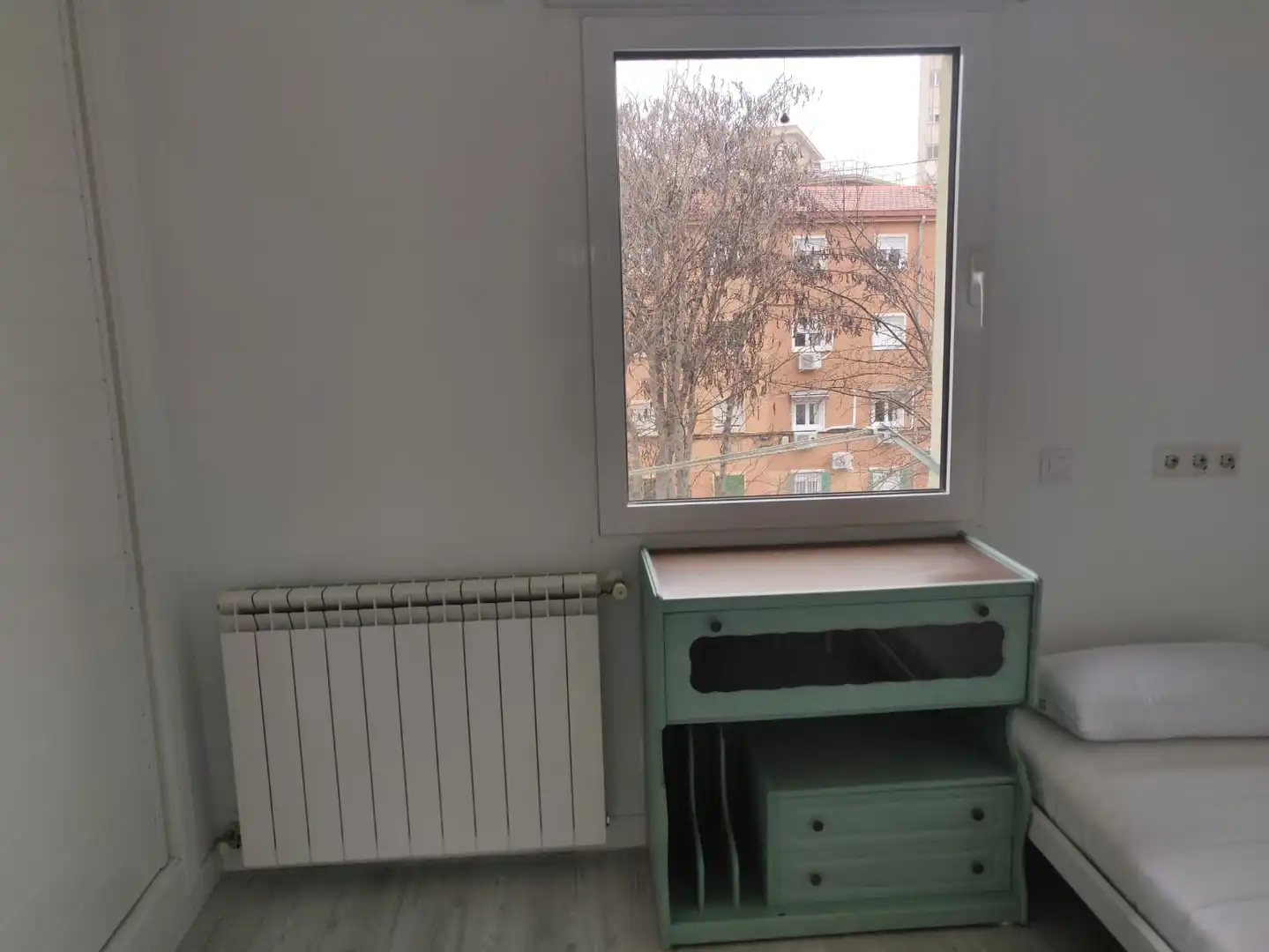 Schlafzimmer von Wohnung zur Miete in Madrid mit Klimaanlage und Heizung