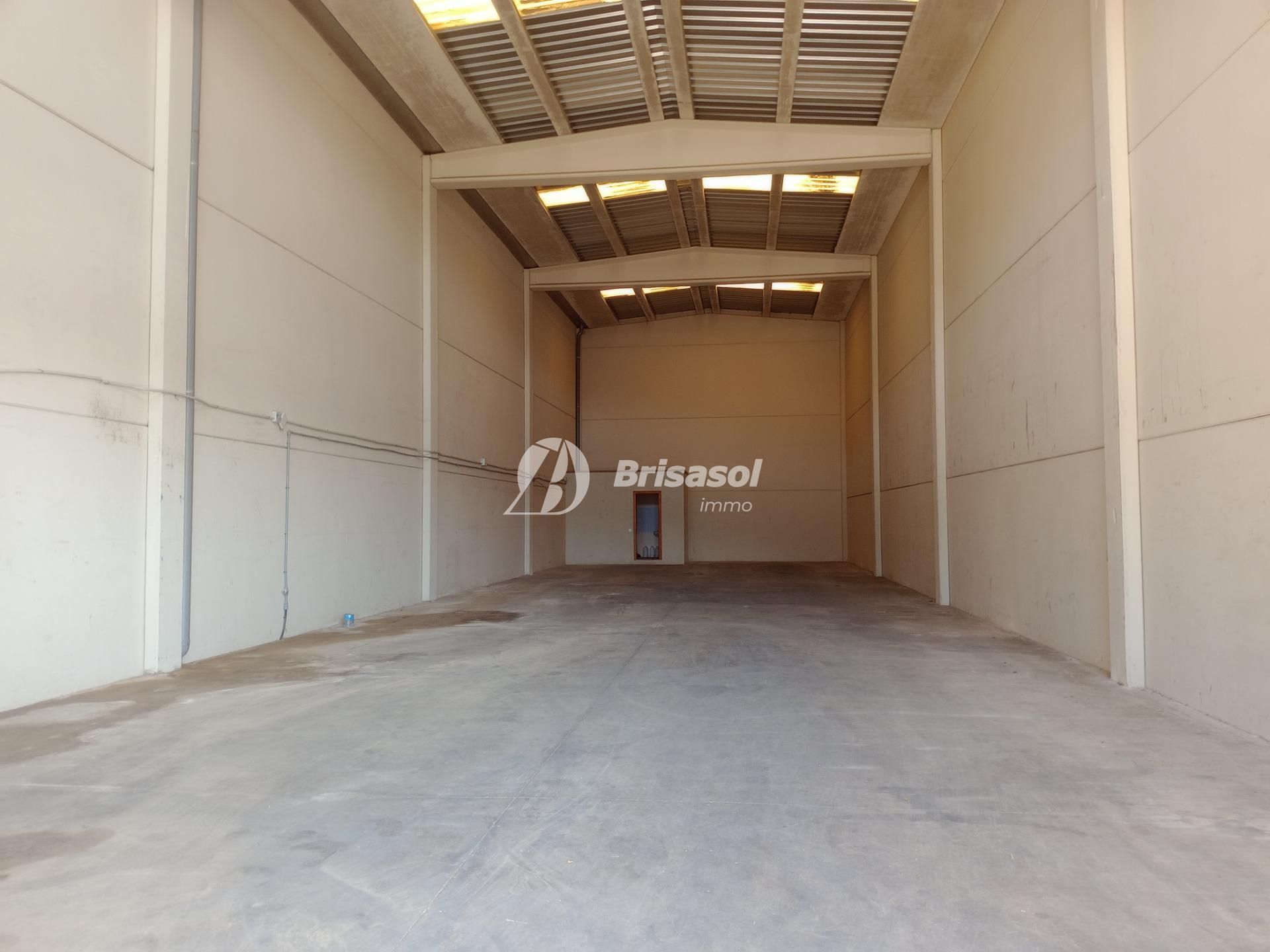 Industrial buildings for sale in Vandellòs i l'Hospitalet de l'Infant