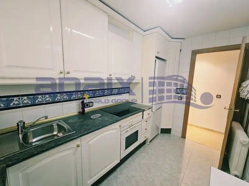 Cocina de Piso de alquiler en Ciudad Real con Calefacción, Amueblado y Horno