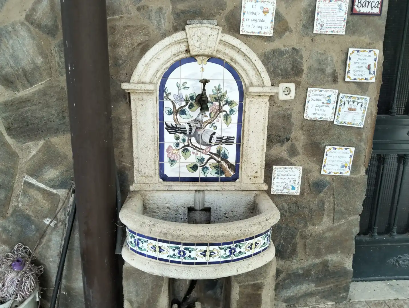 Jardí de Casa o xalet en venda en Cáceres amb Aire condicionat, Jardí privat i Piscina