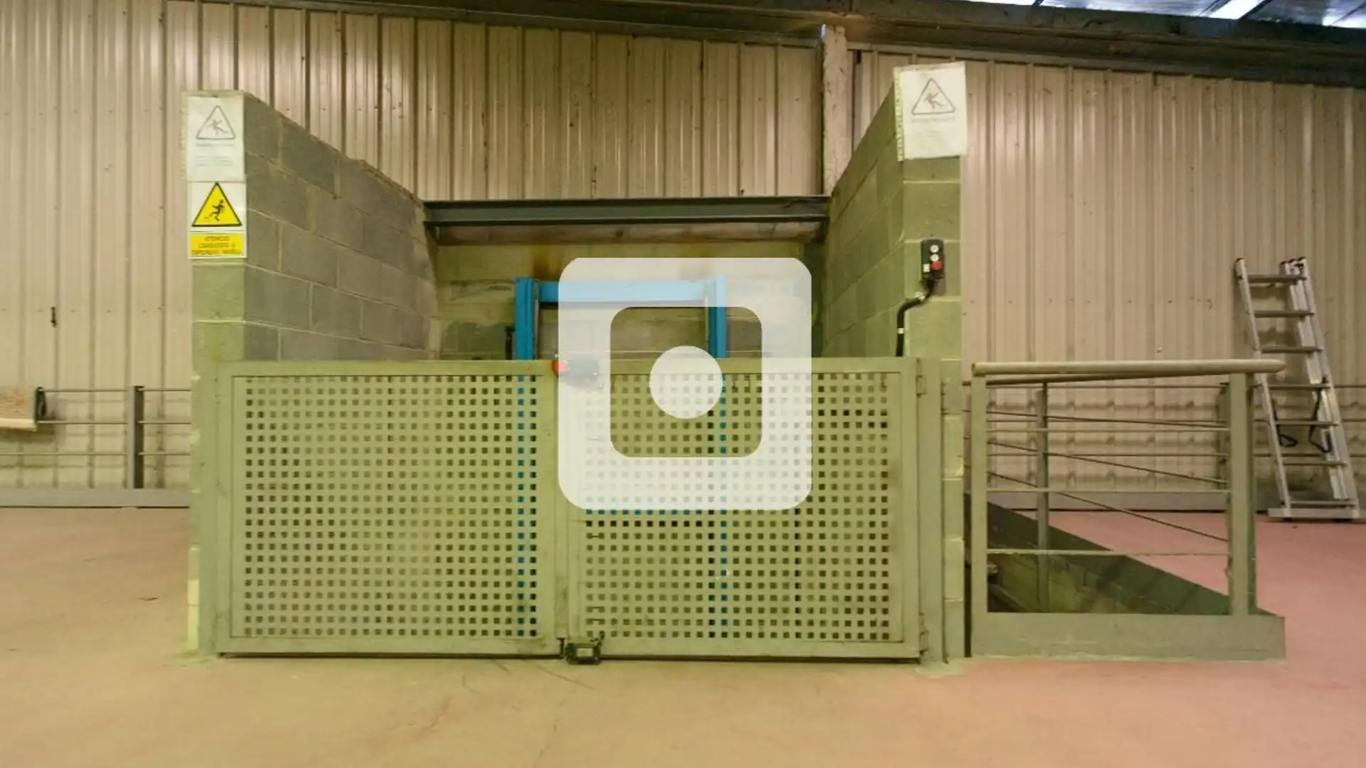 Nave industrial en venta en Girona Capital