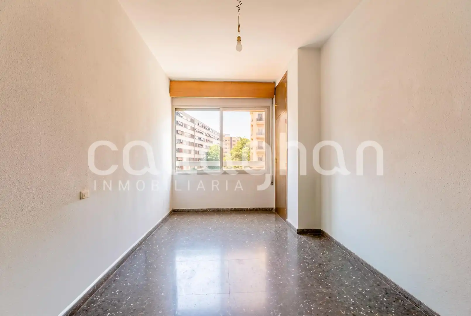 Parking of Flat for sale in Valencia