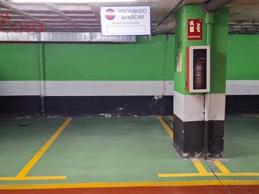 Individuel à vendre à Avenida del Acueducto 25