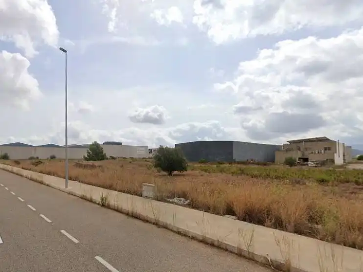 Terreny industrial en venda en Vall d'Alba