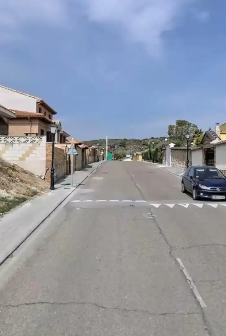 Chalet con terraza en venta en Villa del Prado, imagen 2