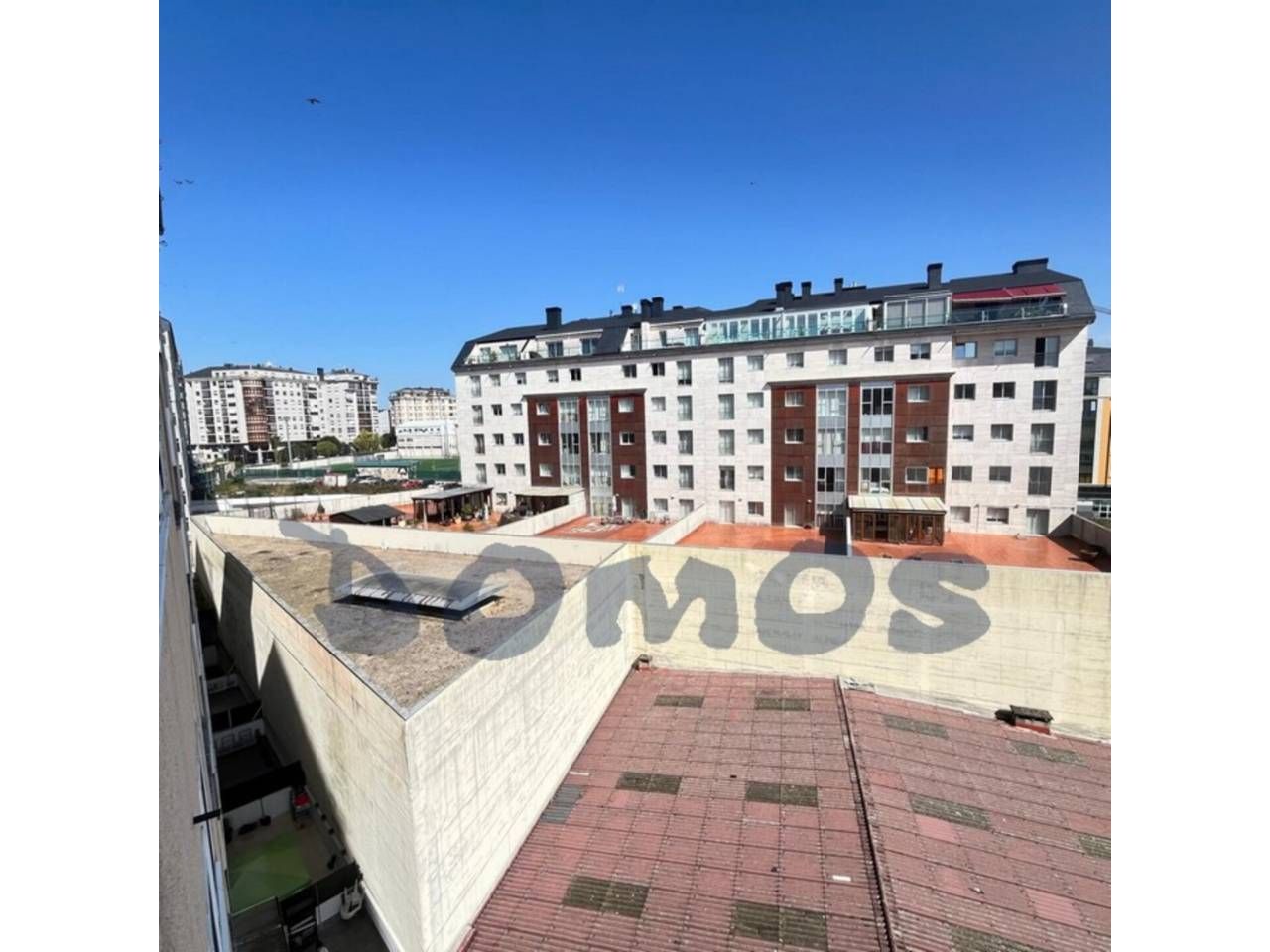 Vista exterior de Pis en venda en Lugo Capital amb Calefacció, Parquet i Traster