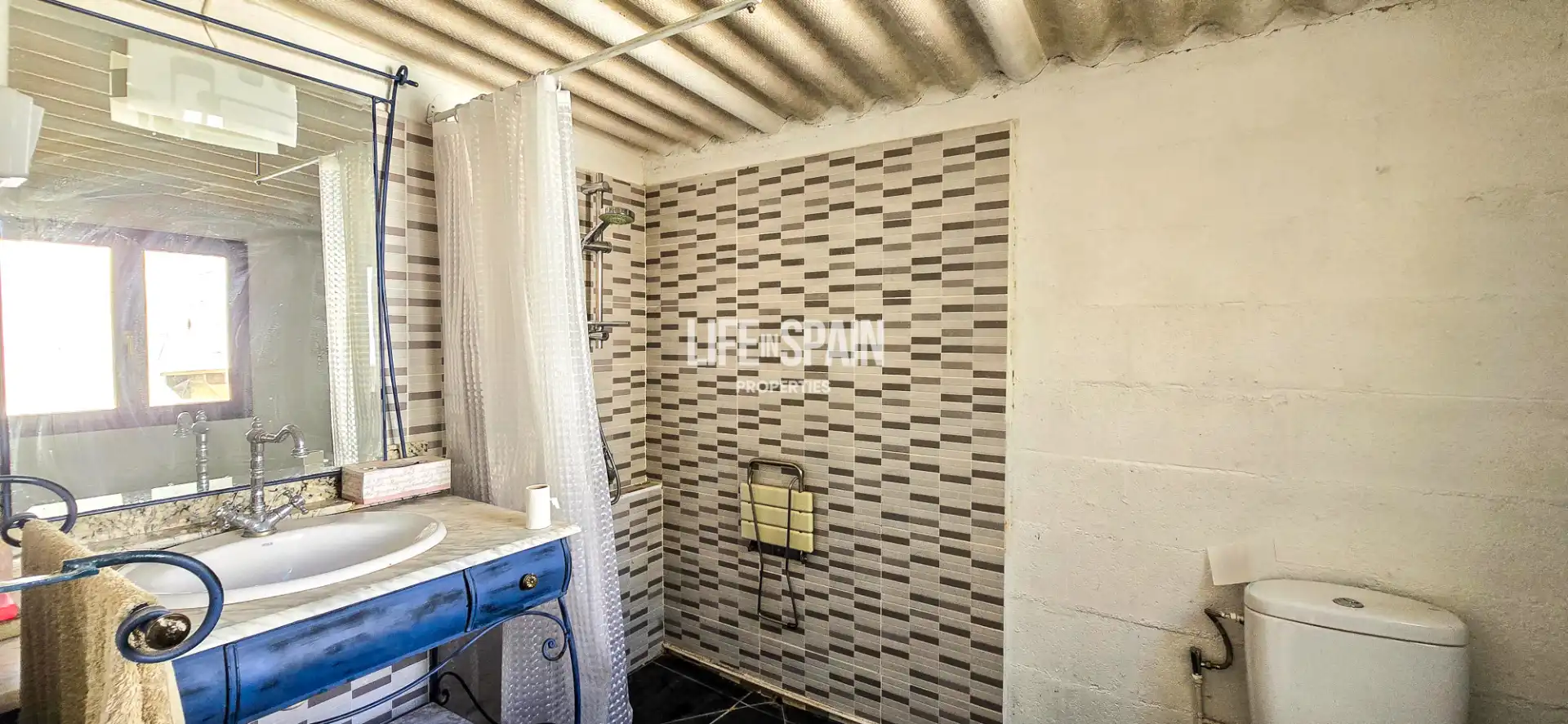 Country house with pool for sale in Camarles, imagen 34