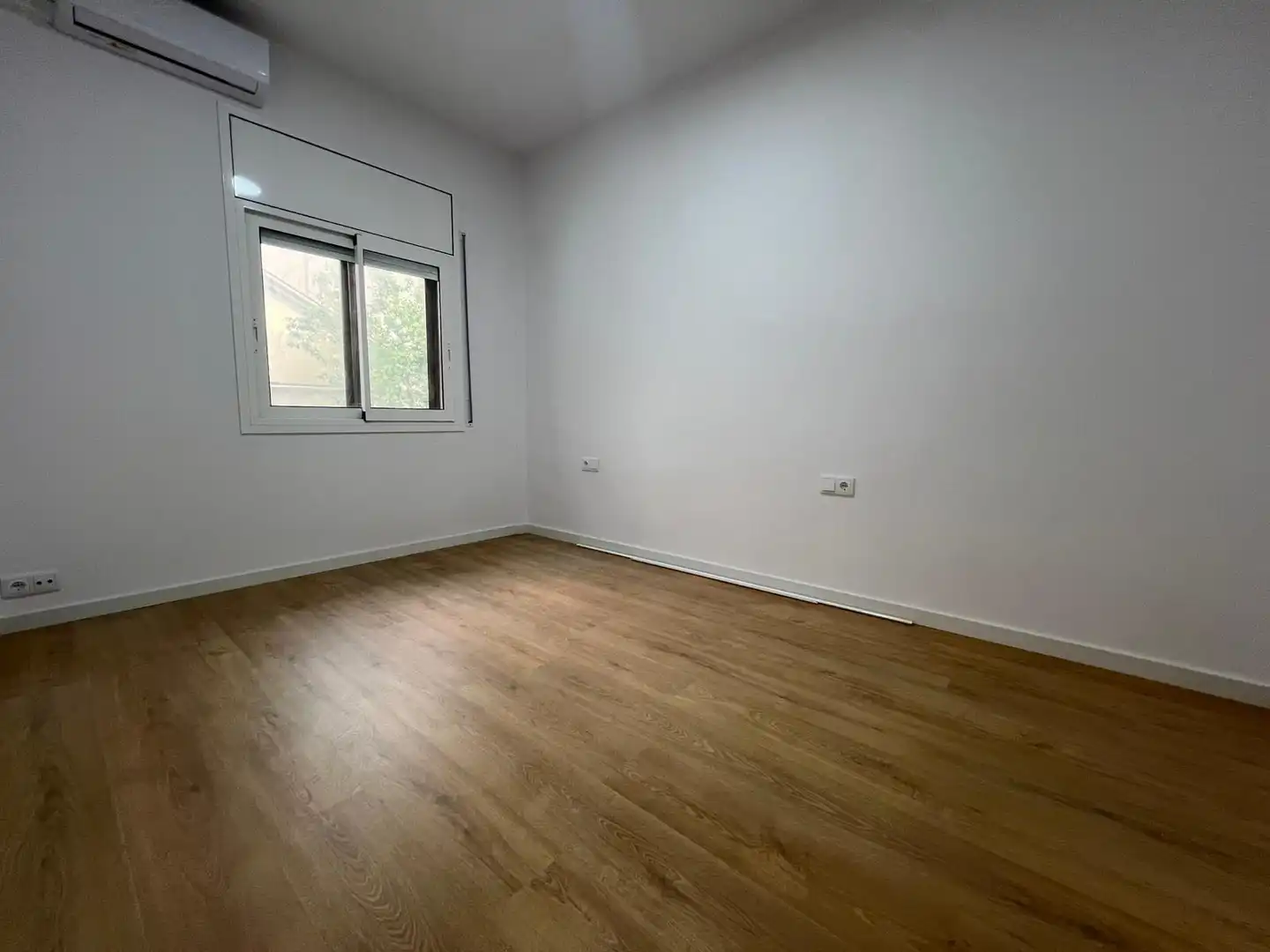 Habitación de Piso en venta en Barcelona con Aire acondicionado, Parquet y Horno