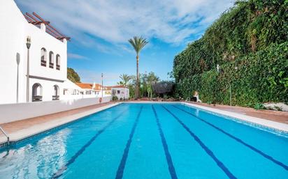 Swimming pool of Attic for sale in Marbella  with Air Conditioner, Heating and Terrace
