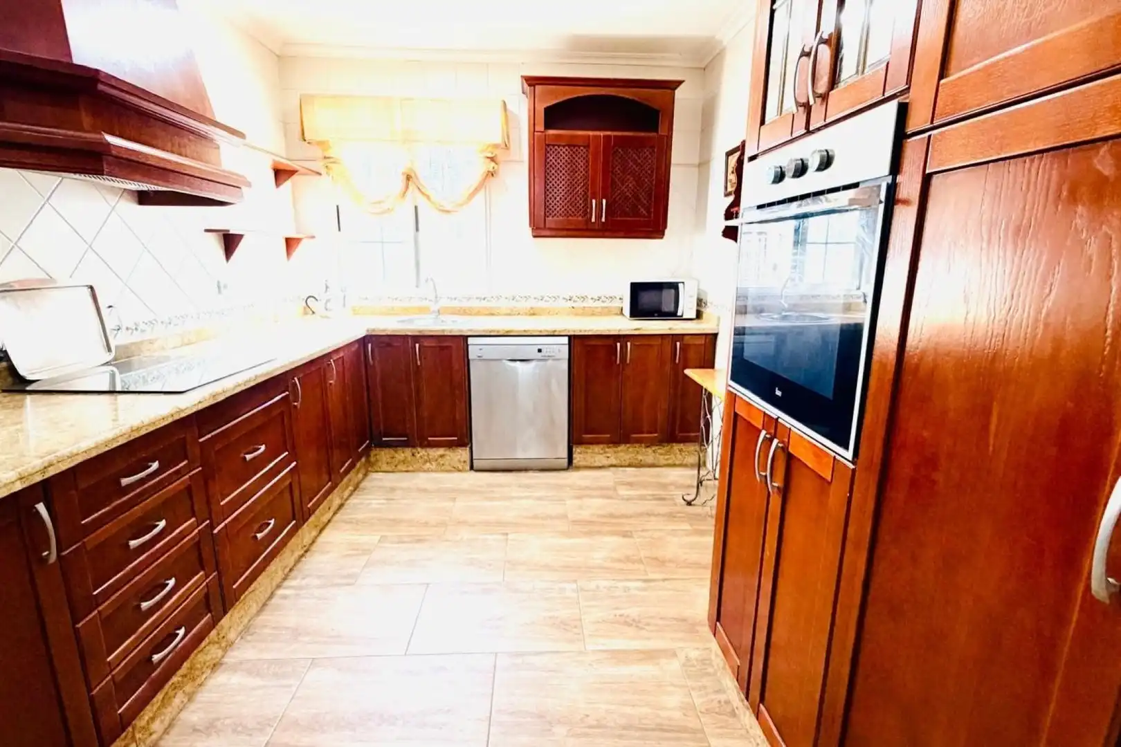 Cocina de Casa o chalet en venta en Crevillent, Alicante