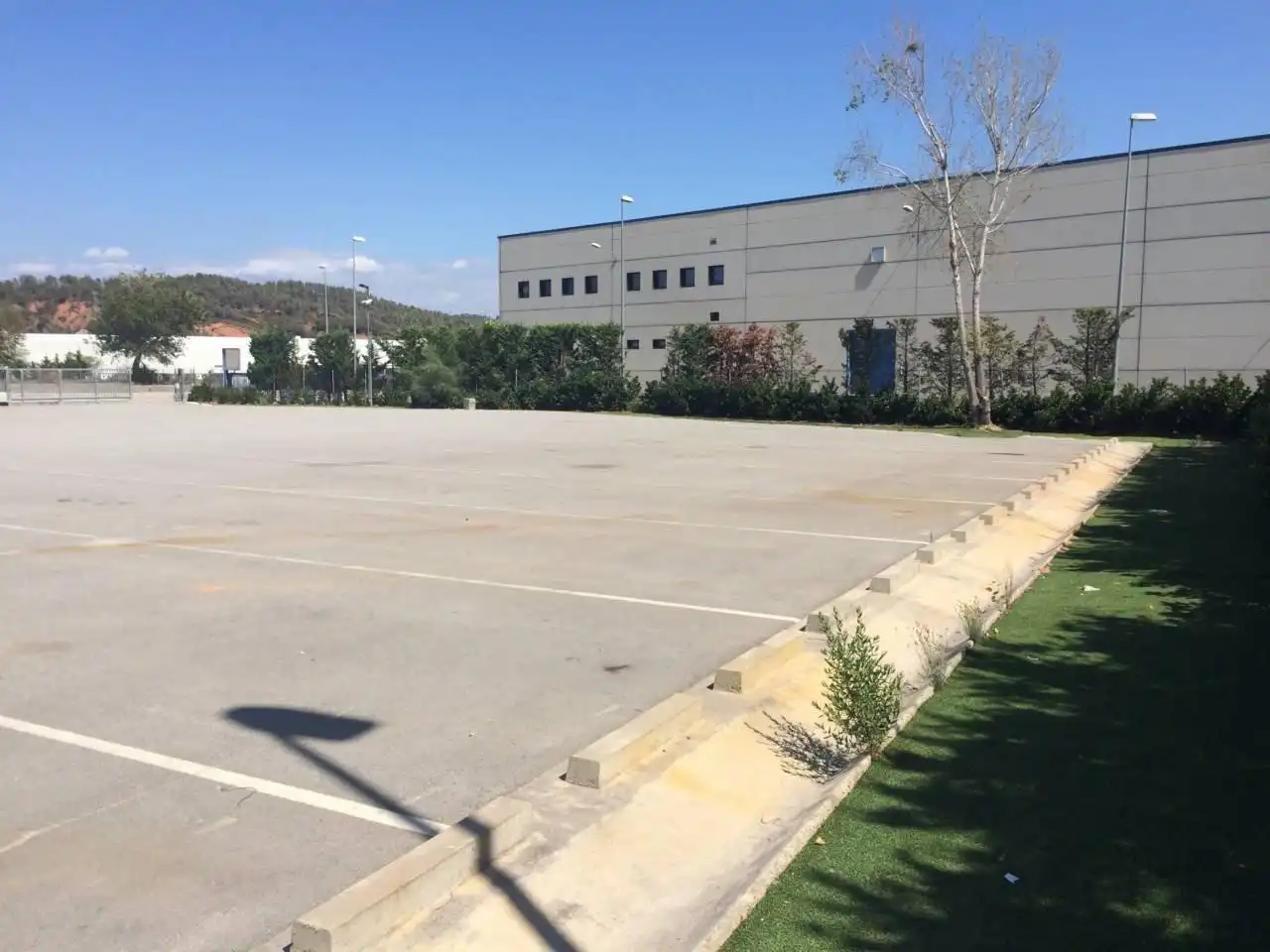 Parkplatz von Fabrik Grundstücke zur Miete in Castellbisbal